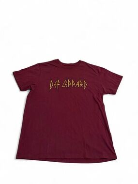 Def Leppard Maroon Short Sleeve Graphic Tee